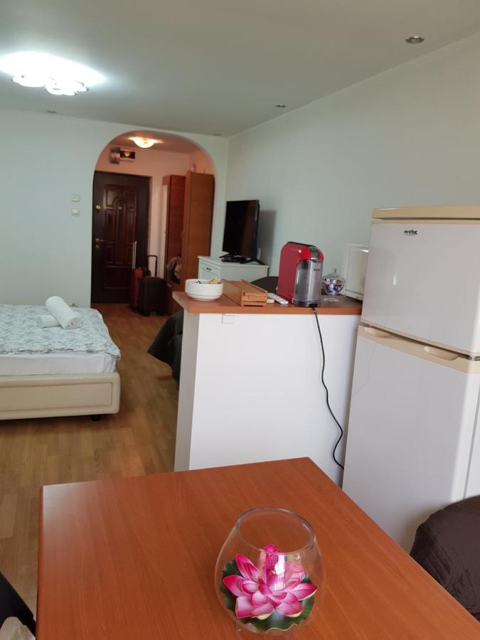 Avrig-Ferdinand Studio Bukarest Kültér fotó