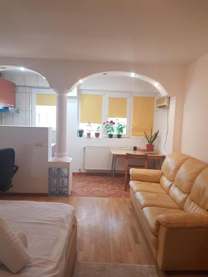 Avrig-Ferdinand Studio Bukarest Kültér fotó