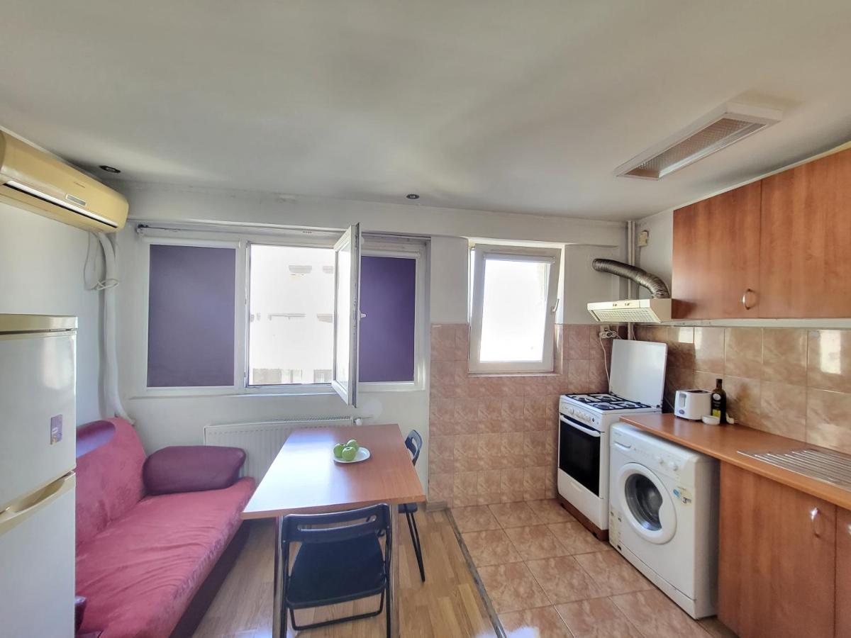 Avrig-Ferdinand Studio Bukarest Kültér fotó