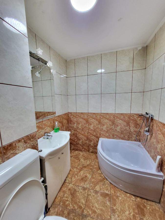 Avrig-Ferdinand Studio Bukarest Kültér fotó